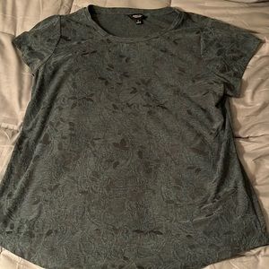 Simply Vera dressy tee